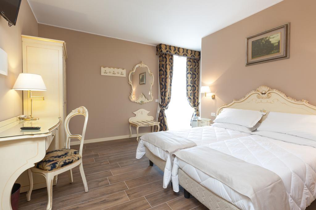 Hotel Garni Villa Hadeel Cadenabbia Kültér fotó